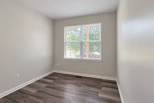 1216 N Brookdale Dr, Carpentersville, IL 60110 - Photo 9