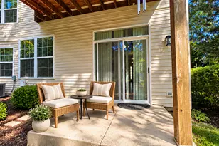 1216 N Brookdale Dr, Carpentersville, IL 60110 - Photo 21