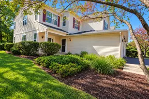 1216 N Brookdale Dr, Carpentersville, IL 60110 - Photo 1