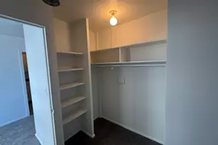 5757 N Sheridan Rd, Chicago, IL 60660 - Photo 11
