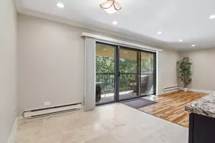 101 E Janata Blvd, Lombard, IL 60148 - Photo 5