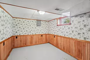222 S West St, Gibson City, IL 60936 - Photo 21