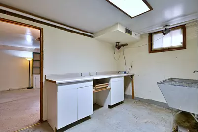 428 Billings Street, Elgin, IL 60123 - Photo 31