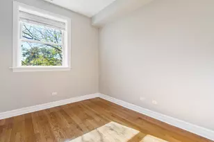 2705 N Mildred Ave, Chicago, IL 60614 - Photo 17