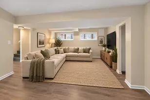 215 Dodge Ave, Evanston, IL 60202 - Photo 25