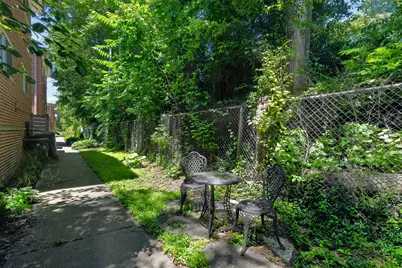 215 Dodge Avenue #F, Evanston, IL 60202 - Photo 31