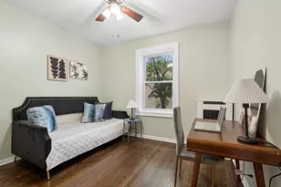 3701 W Cullom Ave, Chicago, IL 60618 - Photo 15