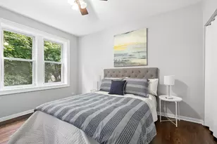 3701 W Cullom Ave, Chicago, IL 60618 - Photo 11