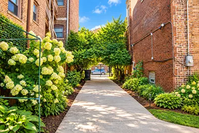 7225-27 S Yates Boulevard, Chicago, IL 60649 - Photo 9