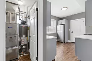 8210 S Marshfield Ave, Chicago, IL 60620 - Photo 17
