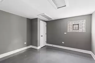 8210 S Marshfield Ave, Chicago, IL 60620 - Photo 23
