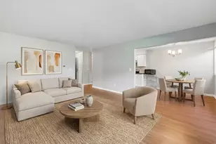 2650 Brookwood Way Dr, Rolling Meadows, IL 60008 - Photo 5