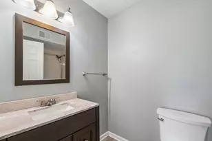2650 Brookwood Way Dr, Rolling Meadows, IL 60008 - Photo 13
