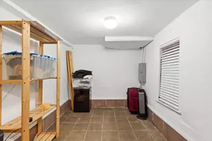 3517 S Damen Ave, Chicago, IL 60609 - Photo 13