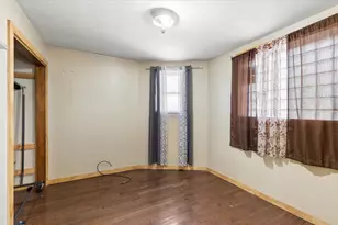 3517 S Damen Ave, Chicago, IL 60609 - Photo 17