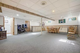1727 Roosa Ln, Elk Grove Village, IL 60007 - Photo 25