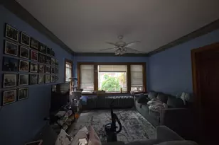 1921 Wesley Ave, Berwyn, IL 60402 - Photo 9