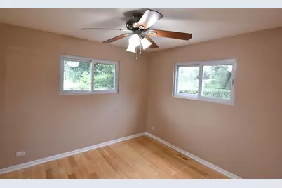 210 E Myrick Avenue, Addison, IL 60101 - Photo 21