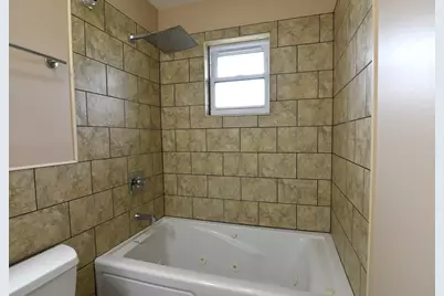 210 E Myrick Avenue, Addison, IL 60101 - Photo 31