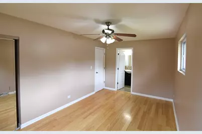 210 E Myrick Avenue, Addison, IL 60101 - Photo 15