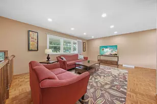 503 N Schirra Dr, Palatine, IL 60074 - Photo 7