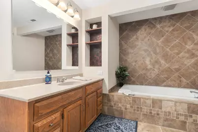 1758 N 44th Road, Leland, IL 60531 - Photo 27