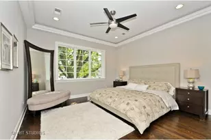 3356 N Marshfield Ave, Chicago, IL 60657 - Photo 9