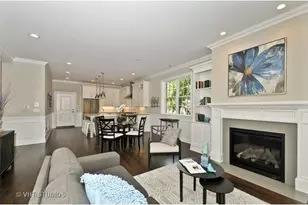 3356 N Marshfield Ave, Chicago, IL 60657 - Photo 3
