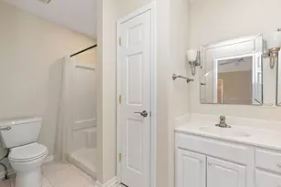 1000 Dakota Dr, Woodstock, IL 60098 - Photo 19