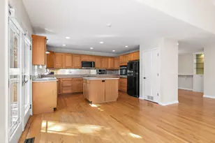 1000 Dakota Dr, Woodstock, IL 60098 - Photo 13