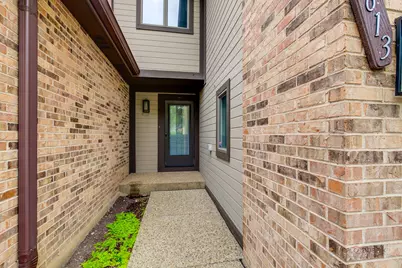 1613 Pebble Beach Drive, Hoffman Estates, IL 60169 - Photo 3