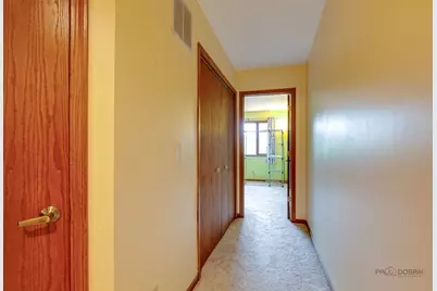 1613 Pebble Beach Drive, Hoffman Estates, IL 60169 - Photo 23