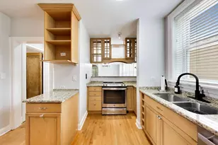 8911 Lamon Ave, Skokie, IL 60077 - Photo 17