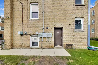 8911 Lamon Avenue #C, Skokie, IL 60077 - Photo 29