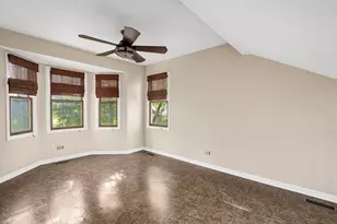 2S751 Grove Ln, Warrenville, IL 60555 - Photo 15