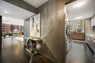 100 E Bellevue Pl, Chicago, IL 60611 - Photo 3