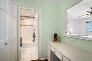2909 N Sheridan Rd, Chicago, IL 60657 - Photo 15