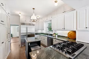 469 S York St, Elmhurst, IL 60126 - Photo 11