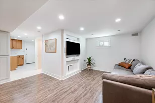 469 S York St, Elmhurst, IL 60126 - Photo 23