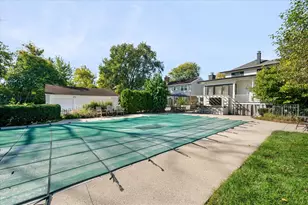 469 S York St, Elmhurst, IL 60126 - Photo 31