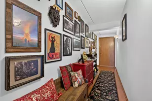 4660 N Austin Ave, Chicago, IL 60630 - Photo 13