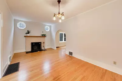 1003 Ash Street, Saint Charles, IL 60174 - Photo 7