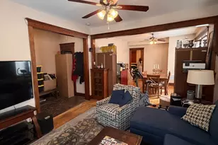 4421 N Kimball Ave, Chicago, IL 60625 - Photo 9