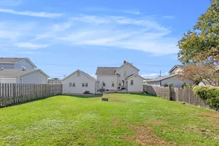 13 E 2nd St, Sandwich, IL 60548 - Photo 31