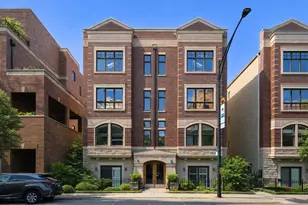 2842 N Halsted St, Chicago, IL 60657 - Photo 1