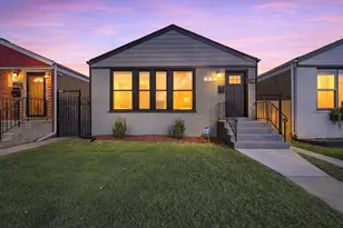 4541 S Leclaire Ave, Chicago, IL 60638 - Photo 1