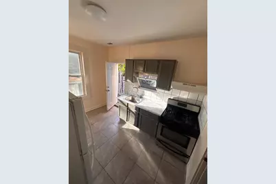 2227 W 19th Street #COACH, Chicago, IL 60608 - Photo 5