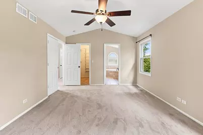 66 Copperwood Drive, Buffalo Grove, IL 60089 - Photo 19