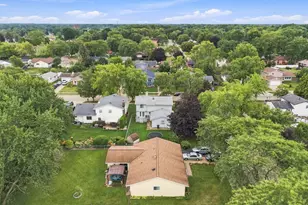 2714 Lydia St, Waukegan, IL 60085 - Photo 43
