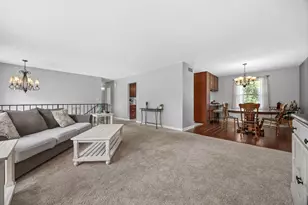 808 S Rd, Lisle, IL 60532 - Photo 13